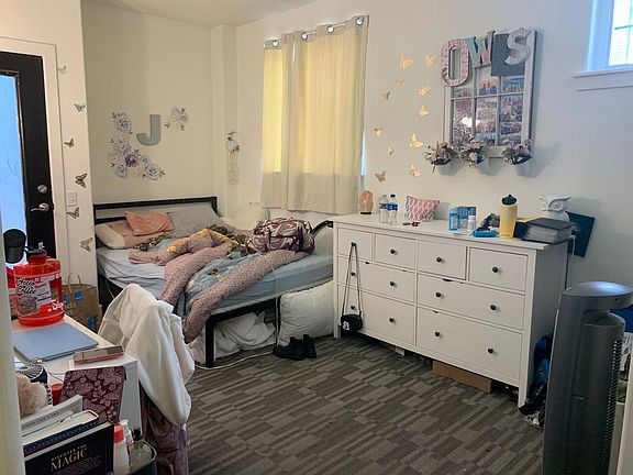 4th image of 1326 N 15th St APT 11
