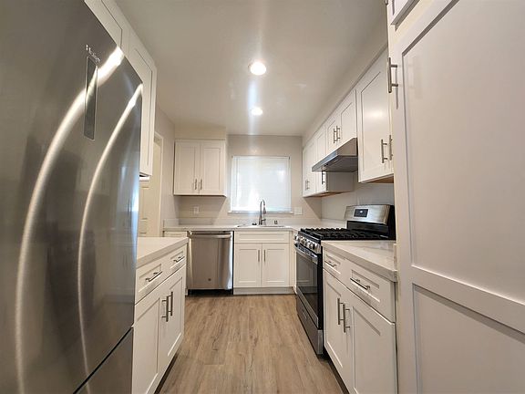 3rd image of 2643-2681 Alma St #2659
