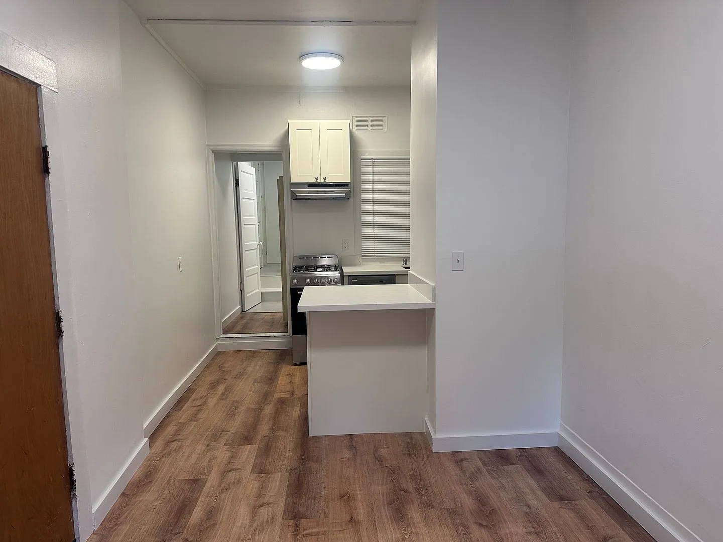 619 Frederick St Unit 5 - Main Image