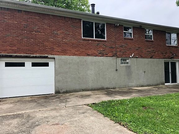 2nd image of 129 Berkley Dr
