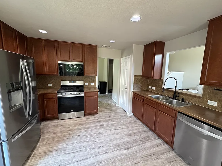 117 Otono Loop — Photo 9