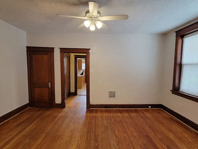 4666-4668 Rosa Ave — Photo 5