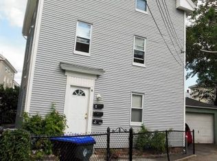 6 Goulding St #2, Providence, RI 02906