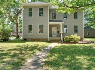 46 N Virginia Ave, Belleville, IL 62220