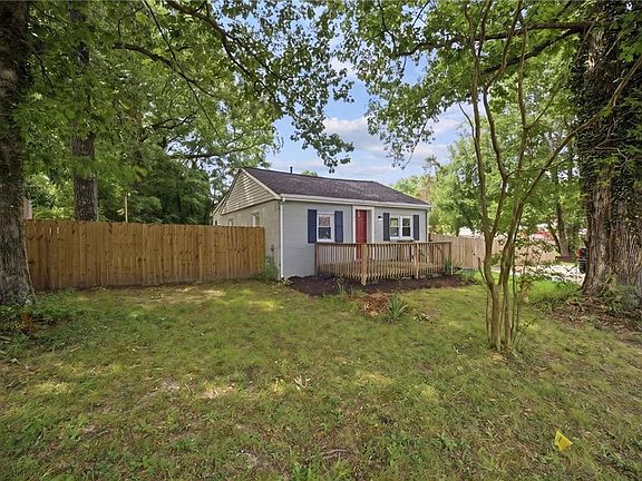 2nd image of 5472 Olde Towne Rd