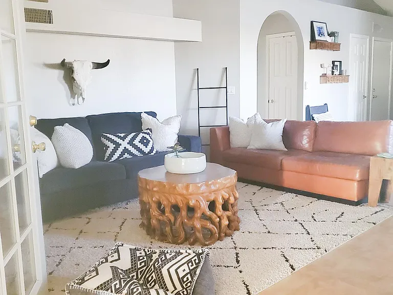 15630 S 35th Way — Photo 3