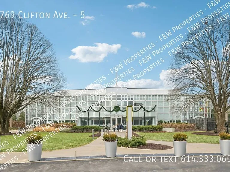 1769 Clifton Ave #5 — Photo 46