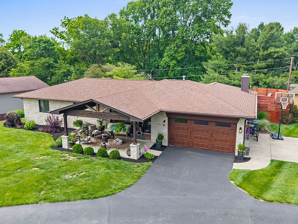1st image of 8490 Hilltop Ln