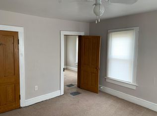 75 Broad St, Elmer, NJ 08318