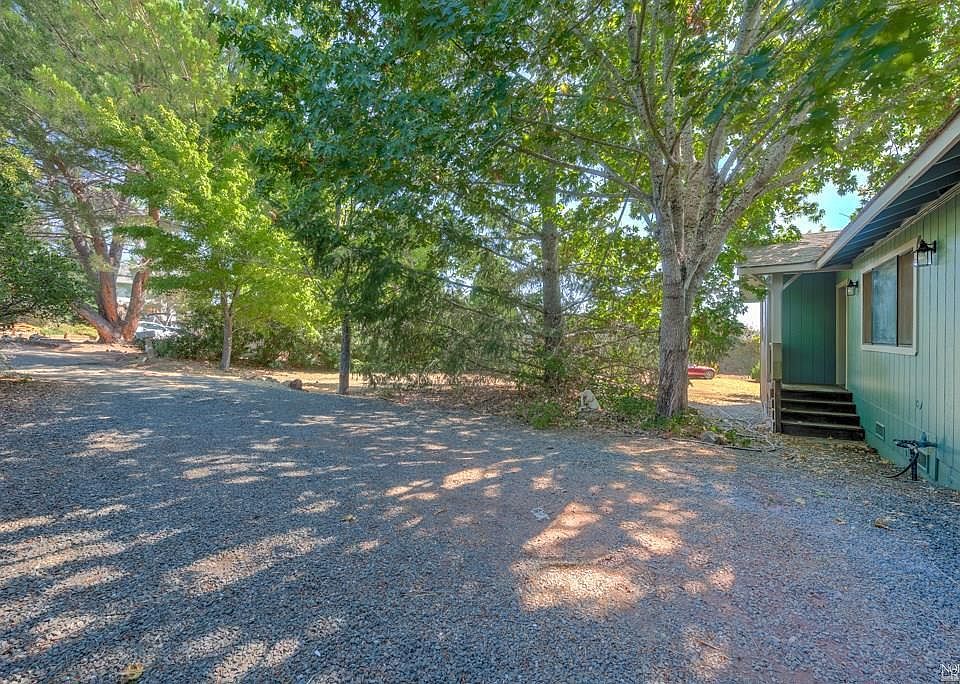 1st image of 10708 Paradise Ct