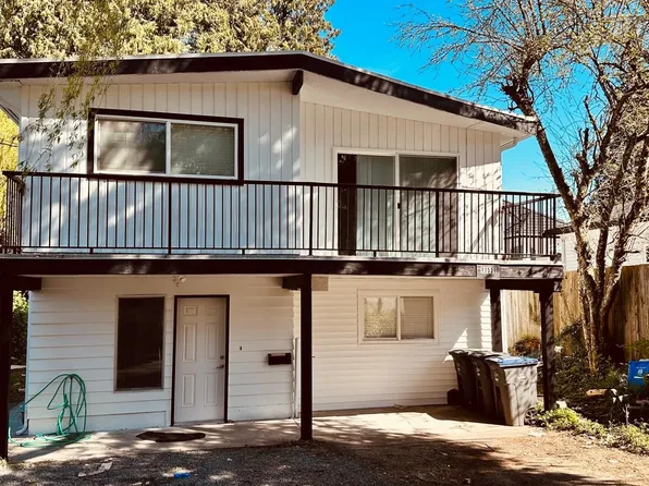 11539 96th Ave, Surrey, BC V3V 1V8