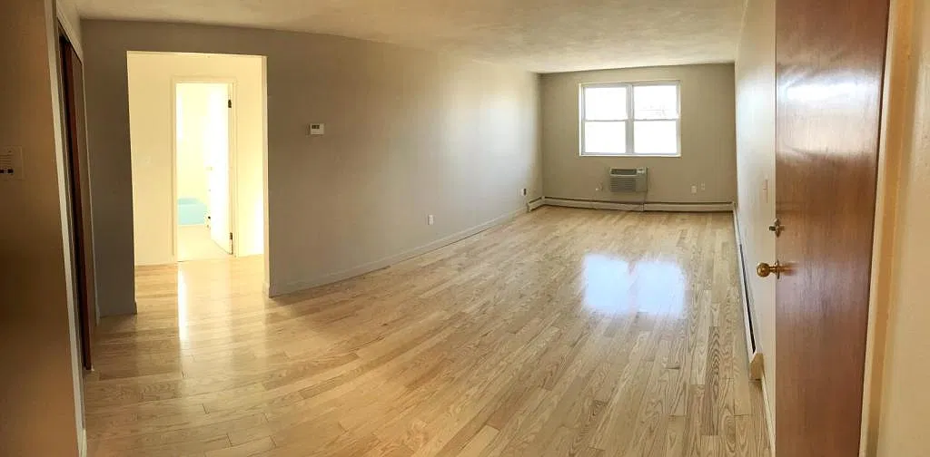 89 E Squantum St — Photo 4