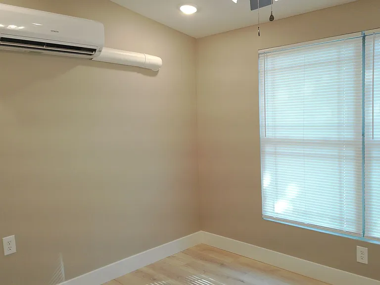 1108 Coats St — Photo 10