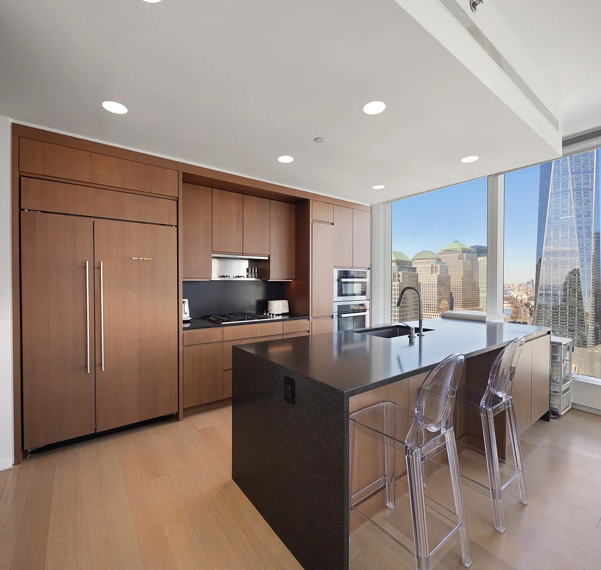 50 West Street — Photo 4