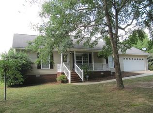 1215 Nelson Rd, Albertville, AL 35950