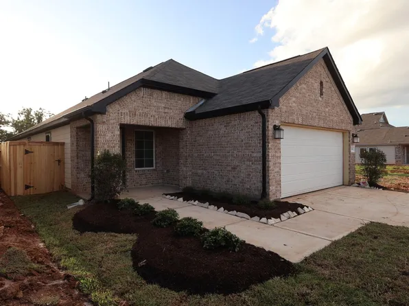 5930 Texas Sun Dr, Fulshear, TX 77441