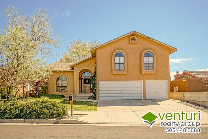 1st image of 9500 De Vargas Loop NE