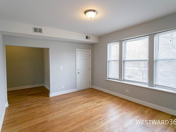 4th image of 2753 N Whipple St #2