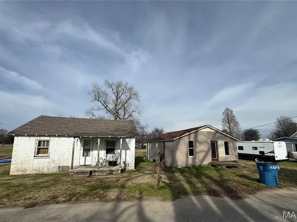 200-206 E Grant St, Hayti, MO 63851