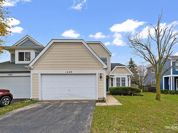 2nd image of 1489 N Pembroke Dr