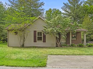 327 Smith St, Midway, KY 40347