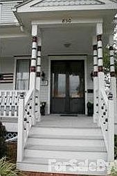 2nd image of 830 S Esplanade St