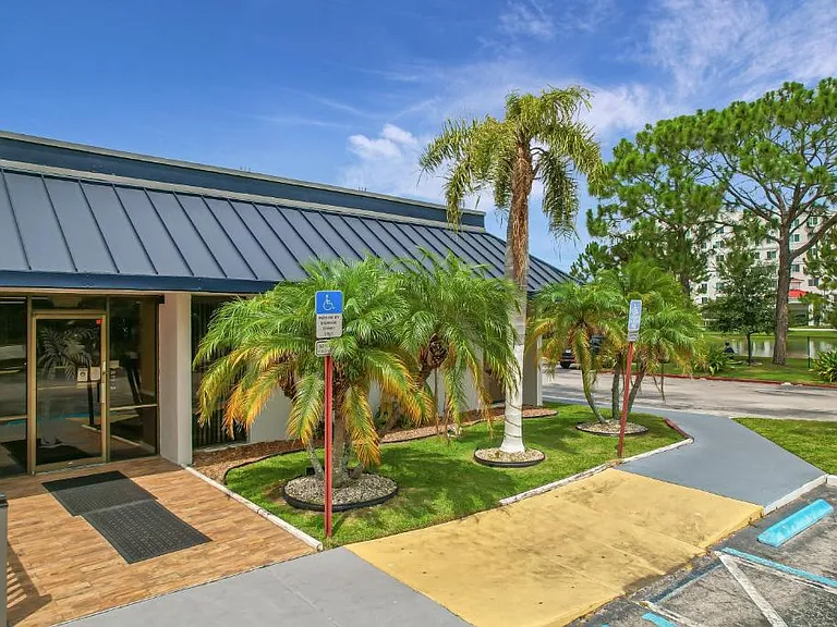 Stayable Kissimmee East — Photo 3