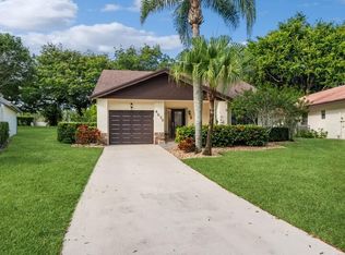 4672 Boxwood Cir, Boynton Beach, FL 33436