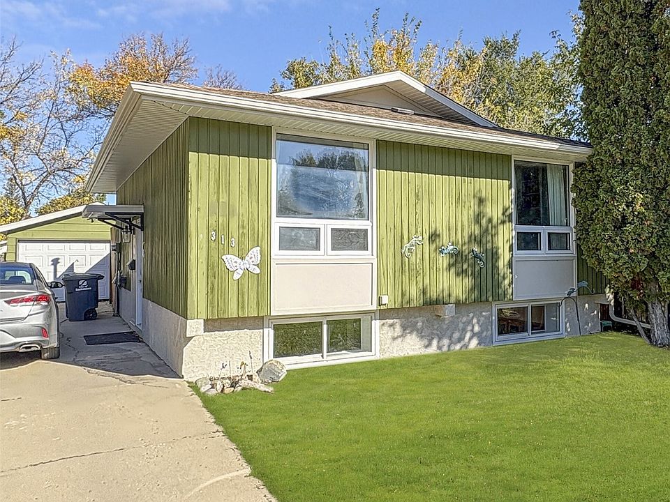 1st image of 313 Birch Crescent
