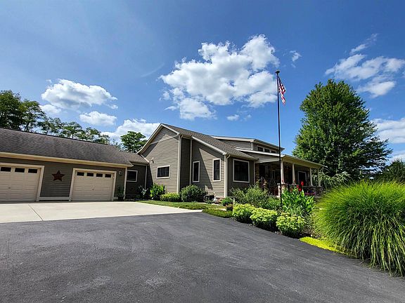 3rd image of 3440 N County Road 400 W