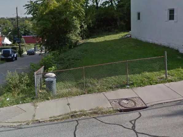 2418 Webster Ave, Pittsburgh, PA 15219