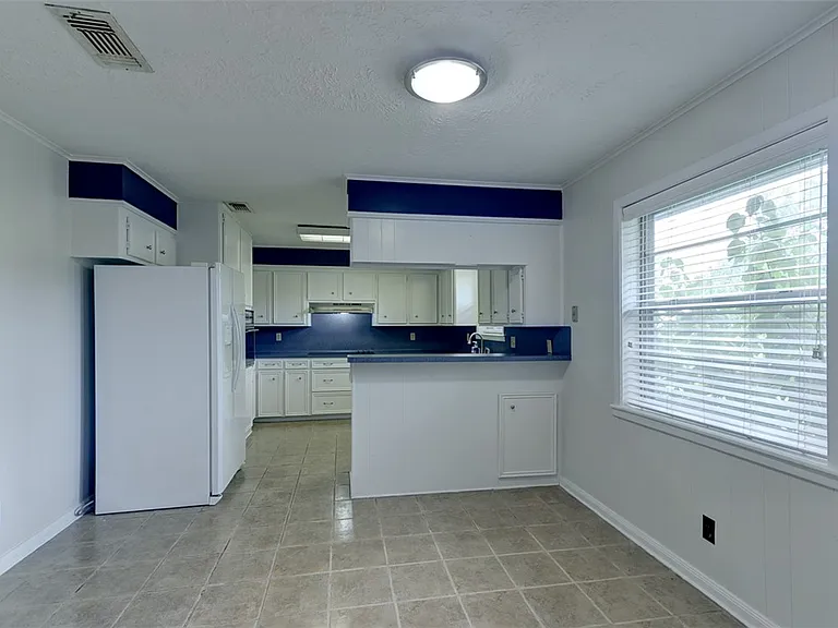 3503 Old Oaks Dr — Photo 14