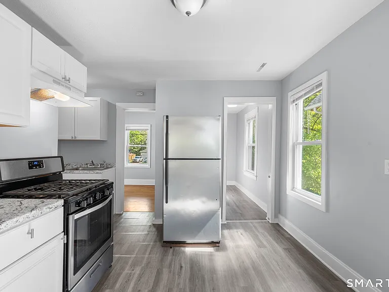 165 Starr St #2 — Photo 2