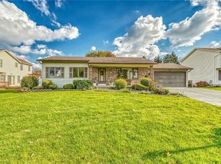 68 Markie Dr W, Rochester, NY 14606