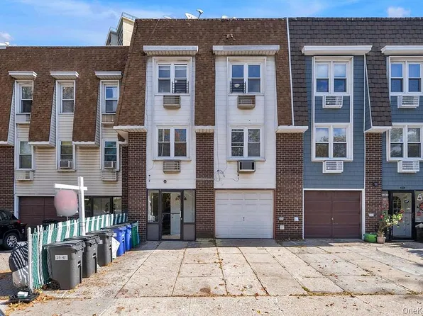 2341 Corporal Kennedy St, Bayside, NY 11360
