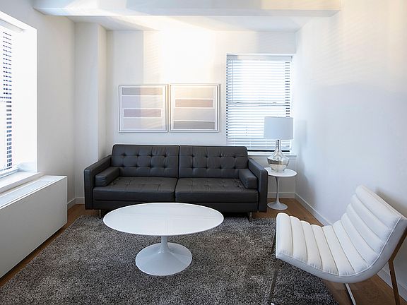 2nd image of 150 W 51st St APT 1108