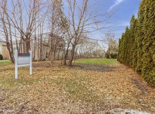 670 N Franklin Ave, Palatine, IL 60067