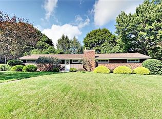 41 Newgate Rd, Pittsburgh, PA 15202