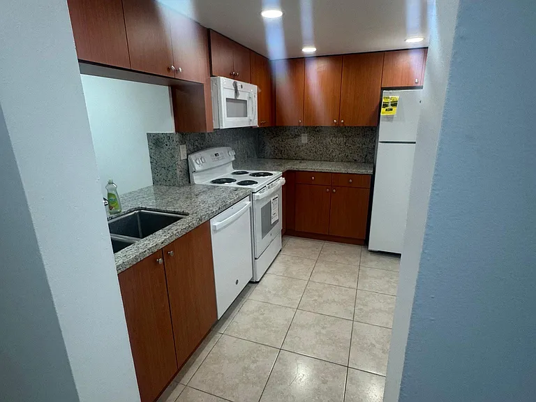 14170 SW 84th St #201F — Photo 3