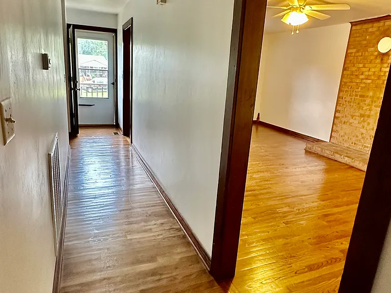 105 Carson Dr #A — Photo 12