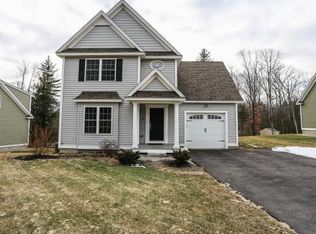 34 Fieldstone Dr, Goffstown, NH 03045