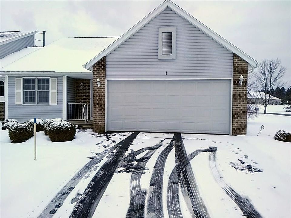 1st image of 1 Daisy Ln