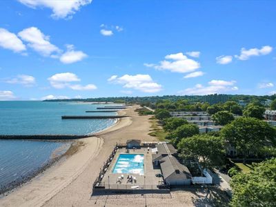 230 West Walk #230, West Haven, CT, 06516