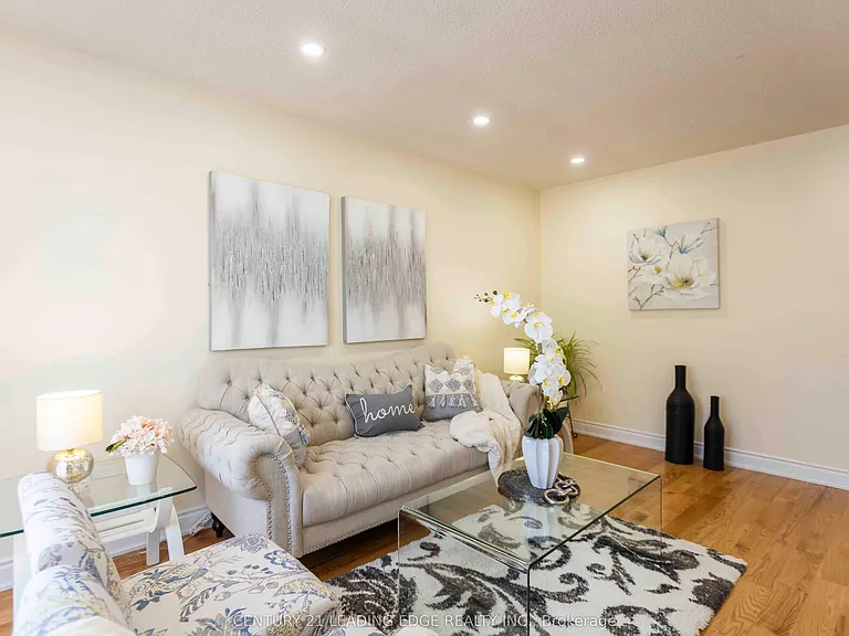 2259 Munns Ave — Photo 8