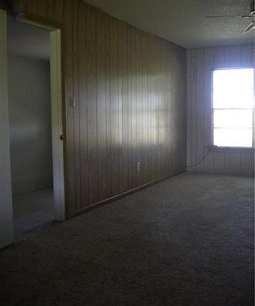 2nd image of 2900 Fm 1195