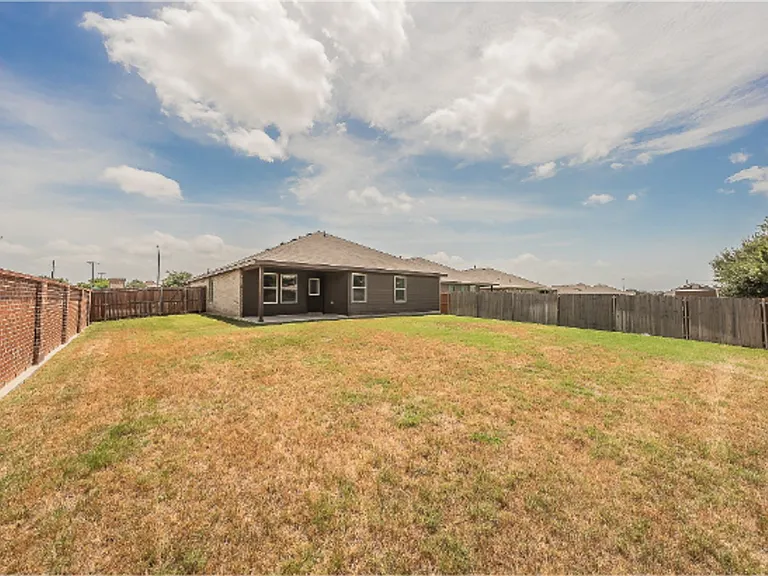 7325 Wavecrest Way — Photo 40