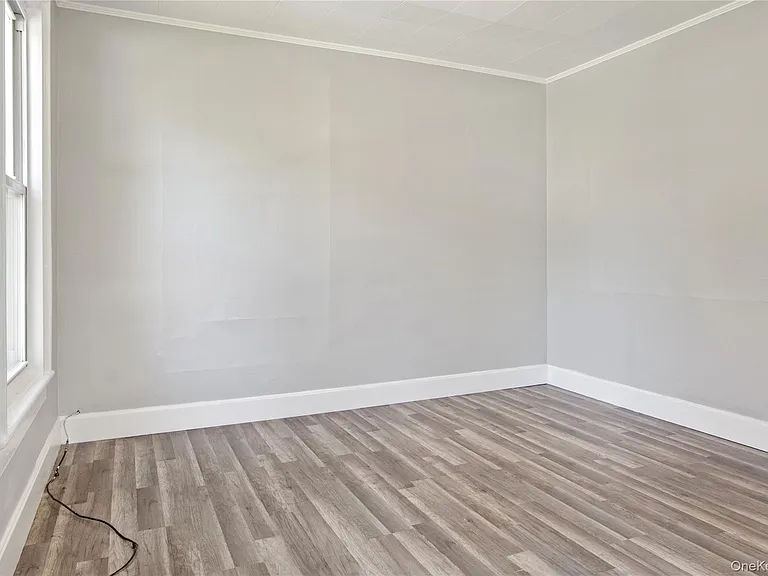 419 Valentine Ave #2 — Photo 15
