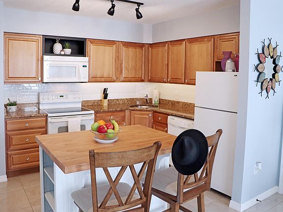 3rd image of 8687 River Homes Ln APT 304