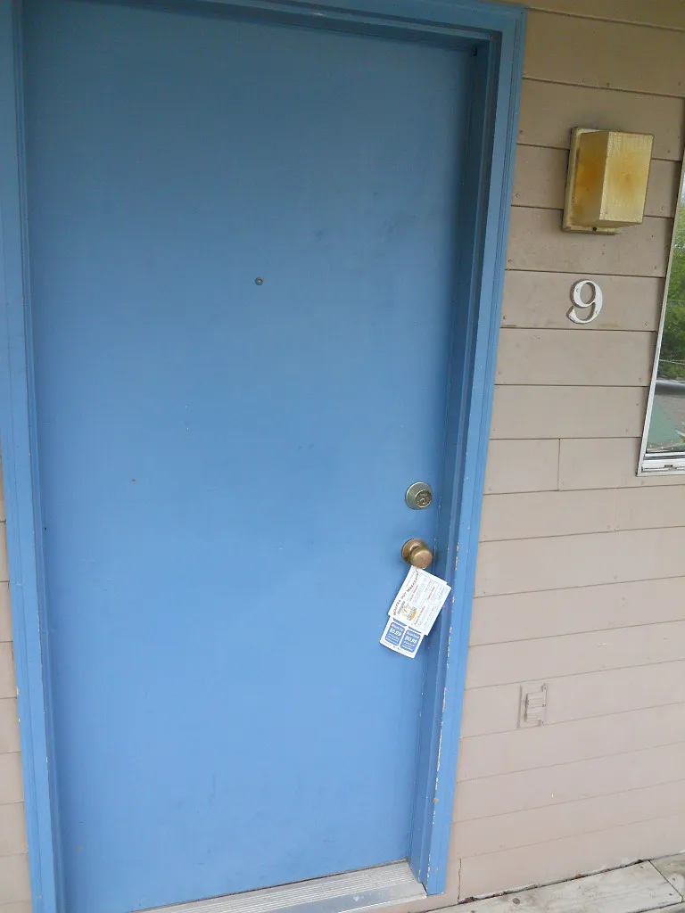 2 bed, 700 sqft, $815 — Photo 2