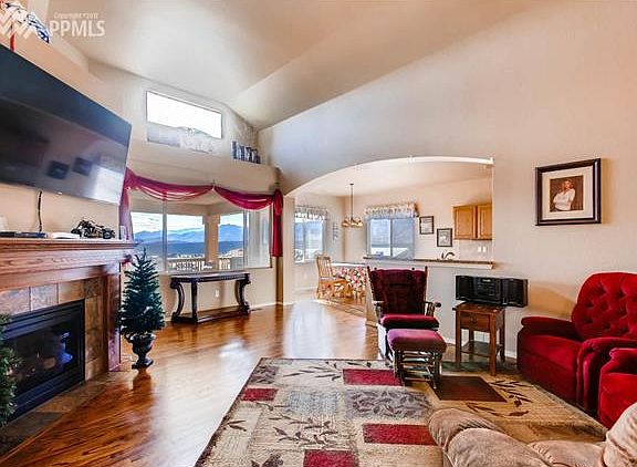 3rd image of 497 Whistler Creek Ct